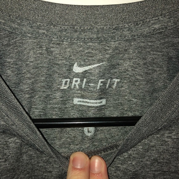 Nike Dri Fit Long Sleeve - Picture 2 of 3